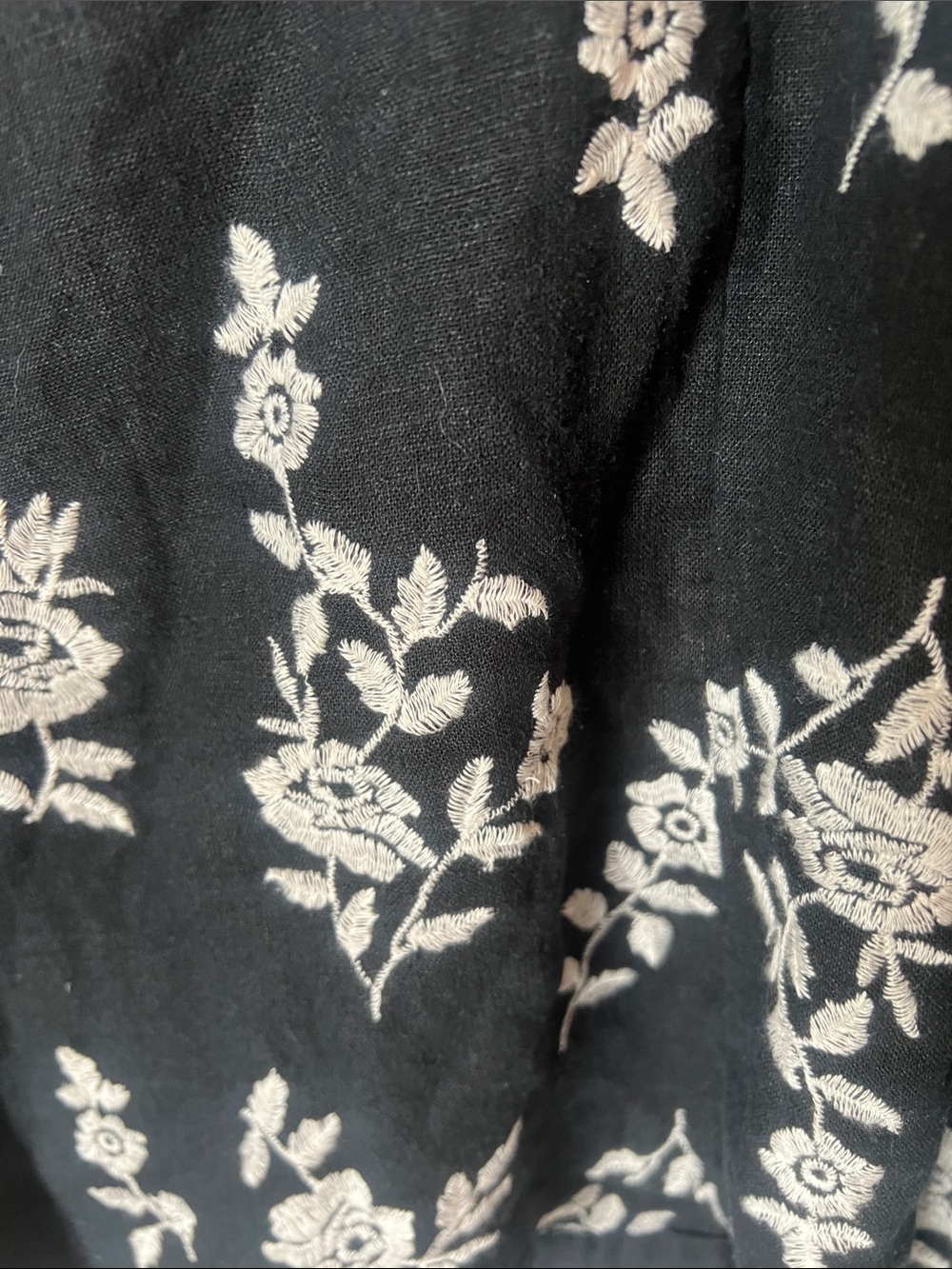 Abercrombie & Fitch Black Dress with Cream Floral Stitching - Picture 6 of 6